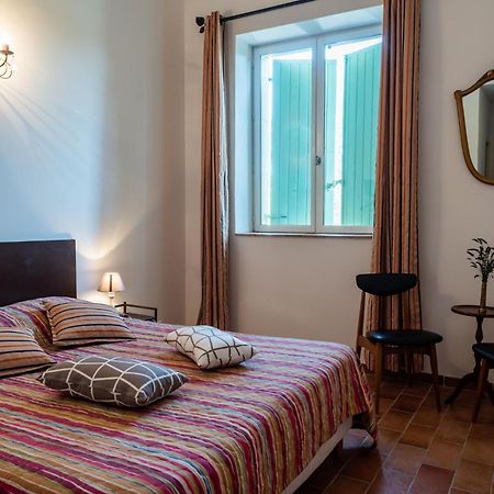 Bed and Breakfast Mas de l'arrivette Saint-Geniès-de-Comolas Esterno foto