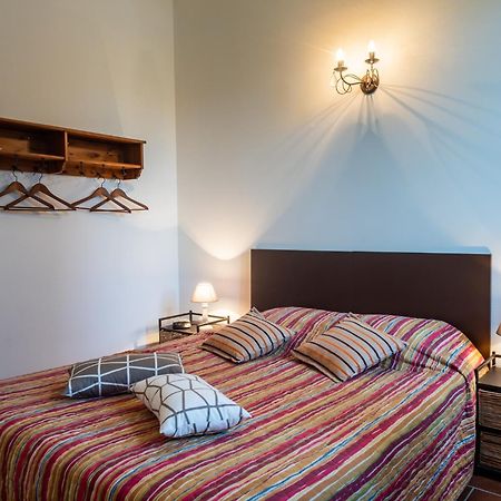 Bed and Breakfast Mas de l'arrivette Saint-Geniès-de-Comolas Esterno foto