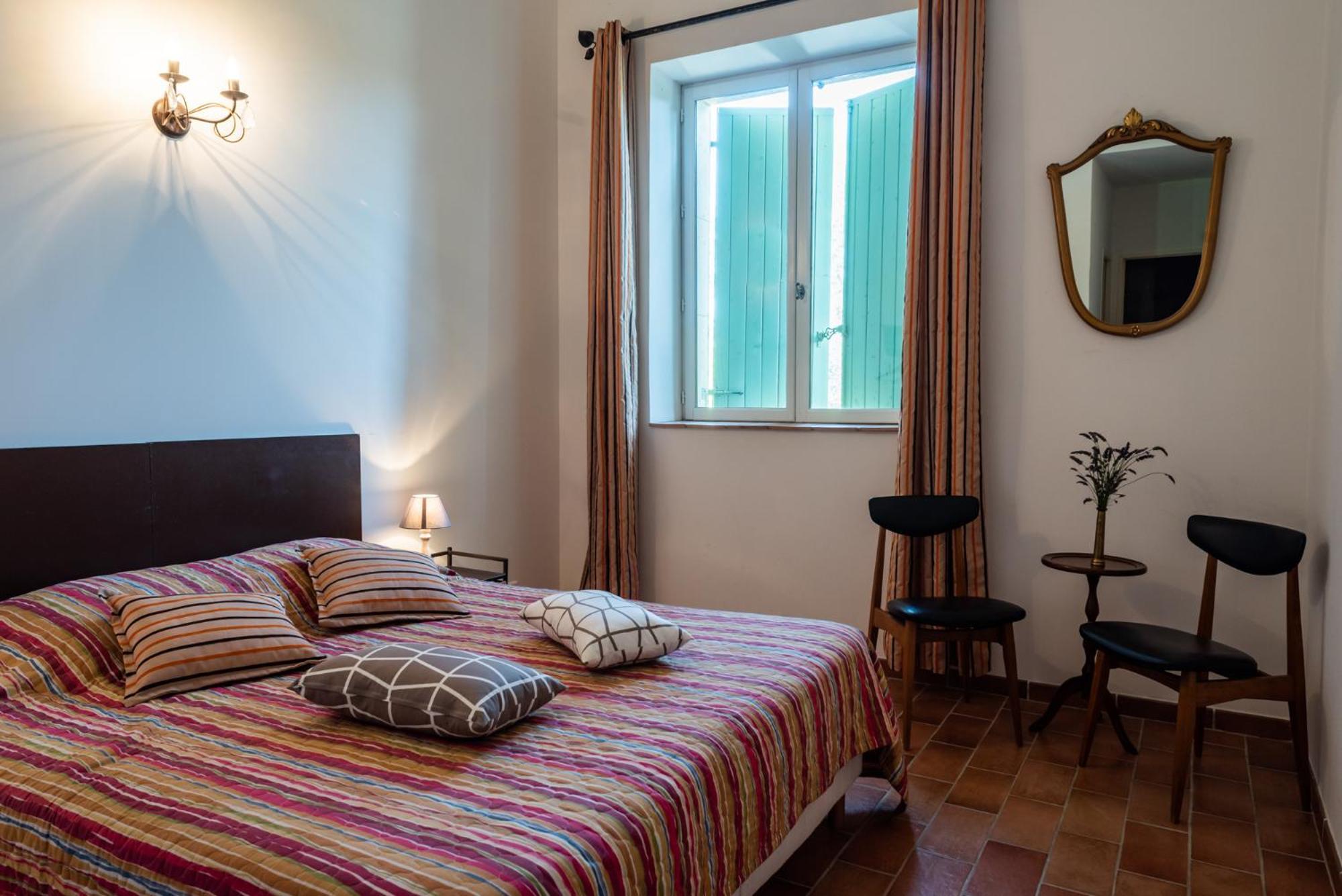 Bed and Breakfast Mas de l'arrivette Saint-Geniès-de-Comolas Esterno foto